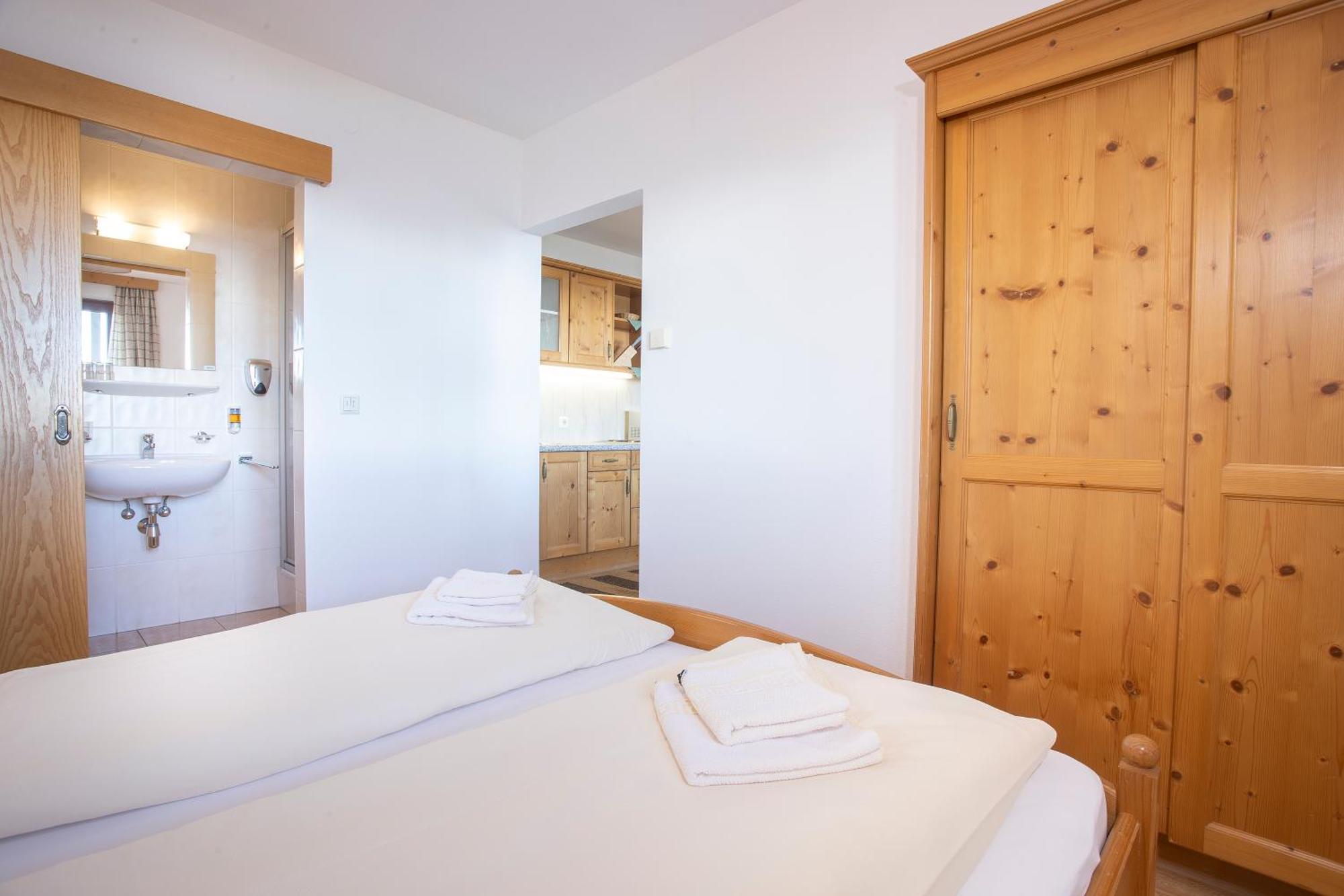 Alpenrelax Krepperhuette Hotel Volders ภายนอก รูปภาพ