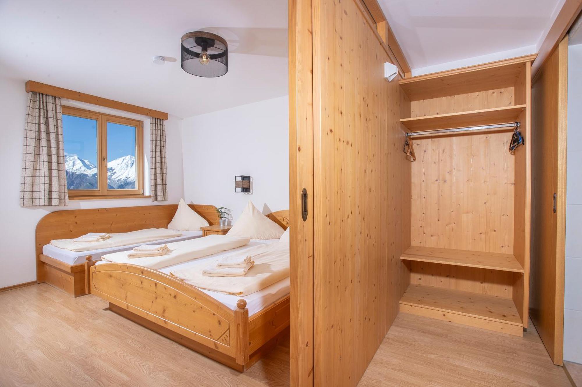 Alpenrelax Krepperhuette Hotel Volders ภายนอก รูปภาพ